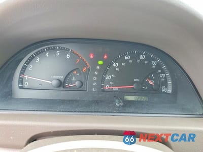 Zdjęcie 9 z 12 samochodu: 2002 TOYOTA CAMRY XLE V6 VIN:4T1BF30K62U512248 - miniatura