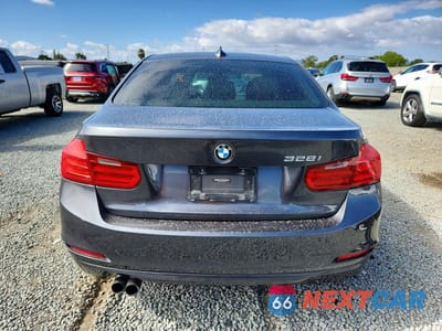 Zdjęcie 6 z 12 samochodu: 2012 BMW 328 I VIN:WBA3A5C55CF344940 - miniatura