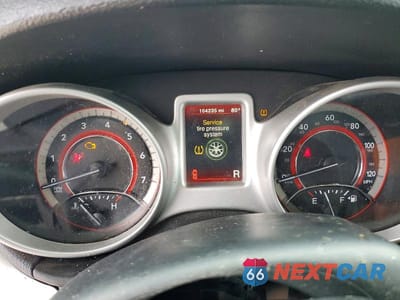 Zdjęcie 9 z 13 samochodu: 2019 DODGE JOURNEY SE VIN:3C4PDCBG9KT873086 - miniatura