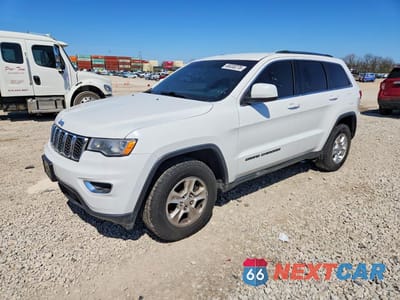 2017 JEEP GRAND CHEROKEE LAREDO 1C4RJFAGXHC662004 - główne zdjęcie licytacji z USA - miniatura