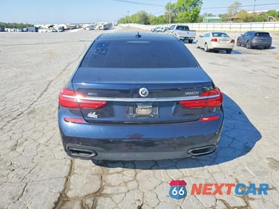 Zdjęcie 6 z 12 samochodu: 2017 BMW 750 XI VIN:WBA7F2C52HG421718 - miniatura