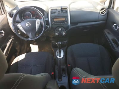Zdjęcie 8 z 12 samochodu: 2014 NISSAN VERSA NOTE SV VIN:3N1CE2CP7EL392054 - miniatura