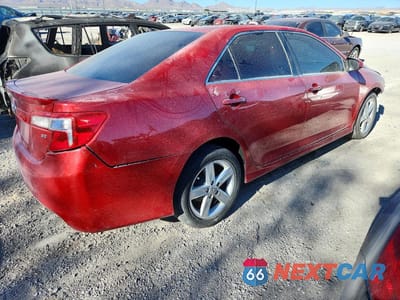 Trzecie zdjęcie samochodu z tyłu: 2012 TOYOTA CAMRY BASE VIN:4T1BF1FK2CU601084 - miniatura