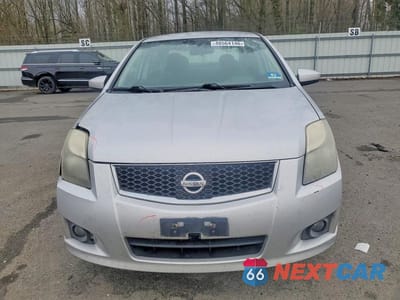 Piąte zdjęcie samochodu w środku: 2011 NISSAN SENTRA 2.0 VIN:3N1AB6AP8BL691834 - miniatura