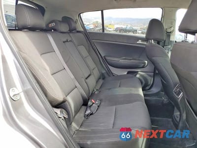 Zdjęcie 11 z 13 samochodu: 2017 KIA SPORTAGE LX VIN:KNDPM3AC2H7146674 - miniatura
