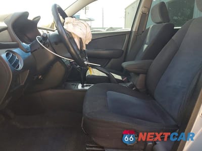 Zdjęcie 7 z 13 samochodu: 2004 MITSUBISHI OUTLANDER LS VIN:JA4LX31F24U028548 - miniatura