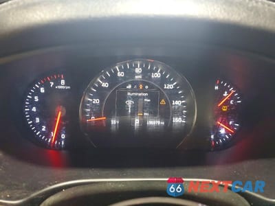 Zdjęcie 9 z 13 samochodu: 2018 KIA SORENTO EX VIN:5XYPHDA50JG362642 - miniatura