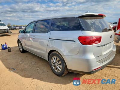 Drugie zdjęcie samochodu z przodu: 2021 KIA SEDONA LX VIN:KNDMB5C15M6662477 - miniatura