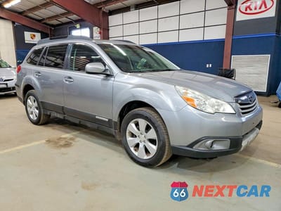 Czwarte zdjęcie samochodu z boku: 2010 SUBARU OUTBACK 2.5I LIMITED VIN:4S4BRBKCXA3338762 - miniatura