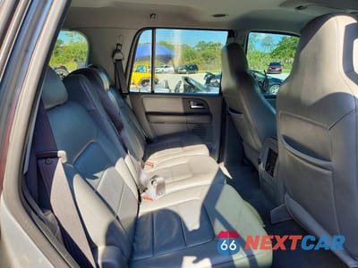 Zdjęcie 11 z 13 samochodu: 2006 FORD EXPEDITION XLT VIN:1FMFU16526LA37397 - miniatura