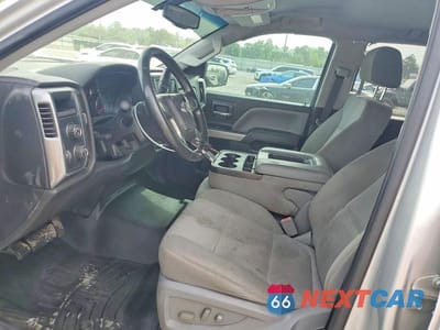 Zdjęcie 7 z 11 samochodu: 2018 CHEVROLET SILVERADO K1500 LT VIN:1GCUKREC8JF133980 - miniatura