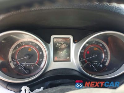 Zdjęcie 9 z 13 samochodu: 2020 DODGE JOURNEY SE VIN:3C4PDCAB9LT261266 - miniatura