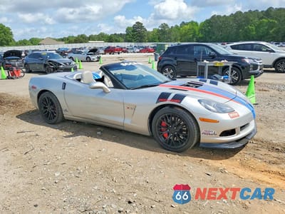 Czwarte zdjęcie samochodu z boku: 2007 CHEV CORVETTE VIN:1G1YY36U275113896 - miniatura