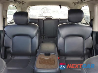 Zdjęcie 10 z 12 samochodu: 2017 INFINITI QX80 BASE VIN:JN8AZ2NF5H9644141 - miniatura