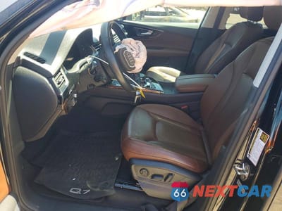 Zdjęcie 7 z 12 samochodu: 2019 AUDI Q7 PRESTIGE VIN:WA1VAAF75KD009425 - miniatura