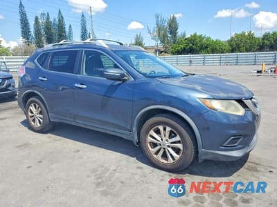 Czwarte zdjęcie samochodu z boku: 2015 NISSAN ROGUE SV VIN:KNMAT2MT8FP563258 - miniatura