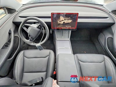 Zdjęcie 8 z 12 samochodu: 2024 TESLA MODEL 3 VIN:5YJ3E1EA4RF865901 - miniatura