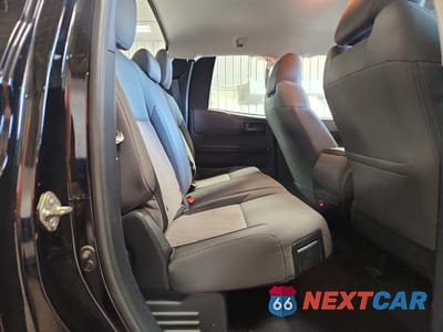 Zdjęcie 11 z 13 samochodu: 2014 TOYOTA TUNDRA SR VIN:5TFUM5F11EX054022 - miniatura