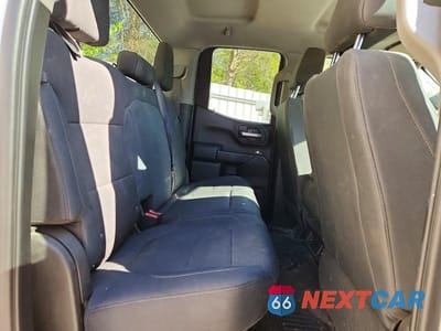 Zdjęcie 10 z 11 samochodu: 2019 CHEVROLET SILVERADO K1500 VIN:1GCRYAEF5KZ181730 - miniatura