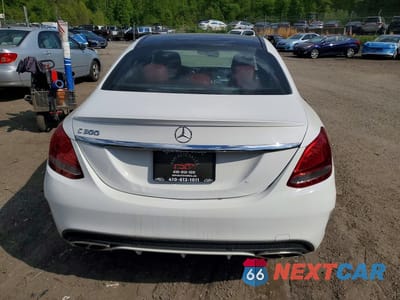 Zdjęcie 6 z 12 samochodu: 2017 MERCEDES-BENZ C 300 VIN:55SWF4JB9HU219339 - miniatura