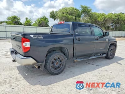 Trzecie zdjęcie samochodu z tyłu: 2014 TOYOTA TUNDRA CREWMAX SR5 VIN:5TFEY5F1XEX151082 - miniatura