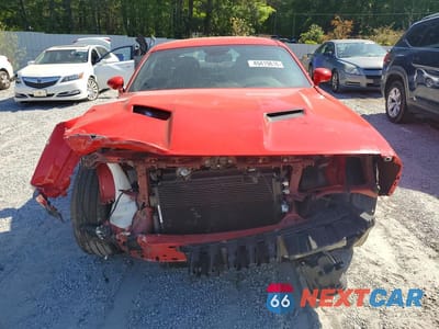 Piąte zdjęcie samochodu w środku: 2023 DODGE CHALLENGER SXT VIN:2C3CDZAGXPH563035 - miniatura