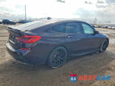 Trzecie zdjęcie samochodu z tyłu: 2018 BMW 640 XIGT VIN:WBAJV6C55JBJ99274 - miniatura