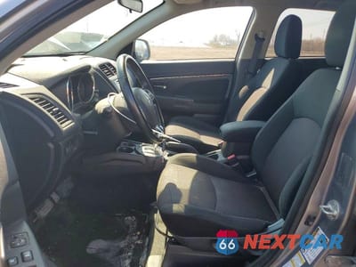 Zdjęcie 7 z 12 samochodu: 2017 MITSUBISHI RVR SE VIN:JA4AJ3AU3HZ610481 - miniatura