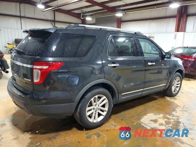 Trzecie zdjęcie samochodu z tyłu: 2015 FORD EXPLORER XLT VIN:1FM5K7D8XFGC02090 - miniatura