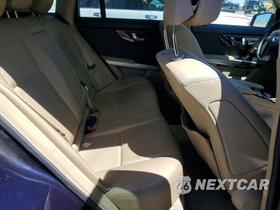 Zdjęcie 10 z 12 samochodu: 2011 MERCEDES-BENZ GLK 350 VIN:WDCGG5GB1BF654854 - miniatura