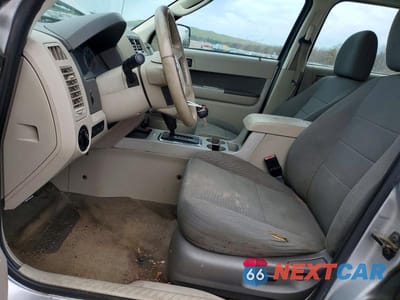 Zdjęcie 7 z 12 samochodu: 2010 FORD ESCAPE XLT VIN:1FMCU0D73AKB22149 - miniatura