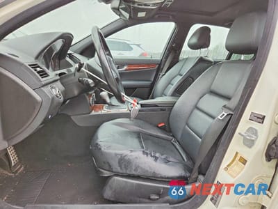 Zdjęcie 7 z 12 samochodu: 2010 MERCEDES-BENZ C 300 4MATIC VIN:WDDGF8BB8AF482361 - miniatura
