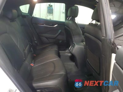 Zdjęcie 11 z 13 samochodu: 2020 MASERATI LEVANTE S VIN:ZN661YUA9LX344736 - miniatura