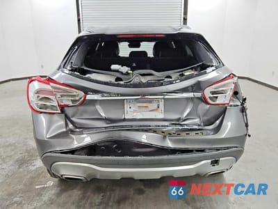 Zdjęcie 6 z 12 samochodu: 2020 MERCEDES-BENZ GLA 250 VIN:WDCTG4EB4LJ650193 - miniatura