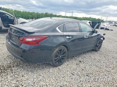 Trzecie zdjęcie samochodu z tyłu: 2018 NISSAN ALTIMA VIN:1N4AL3AP1JC156790 - miniatura