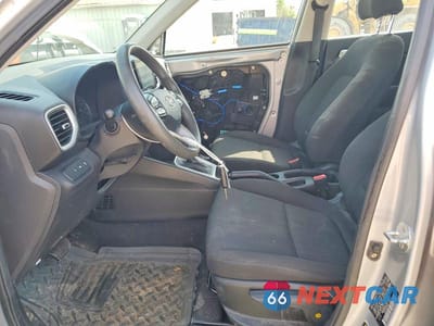 Zdjęcie 7 z 14 samochodu: 2021 HYUNDAI VENUE SE VIN:KMHRB8A37MU068864 - miniatura