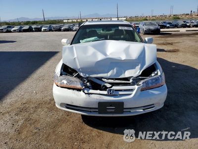 Piąte zdjęcie samochodu w środku: 2001 HONDA ACCORD EX VIN:1HGCG16541A007645 - miniatura