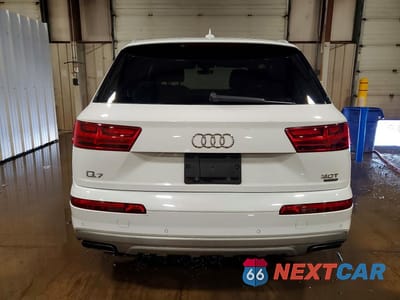 Zdjęcie 6 z 13 samochodu: 2018 AUDI Q7 PREMIUM PLUS VIN:WA1LAAF72JD051282 - miniatura