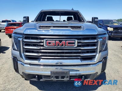 Piąte zdjęcie samochodu w środku: 2025 GMC SIERRA K2500 SLE VIN:1GT5UMEYXSF201677 - miniatura