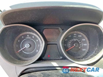 Zdjęcie 9 z 12 samochodu: 2013 HYUNDAI ELANTRA GLS VIN:5NPDH4AE9DH413121 - miniatura