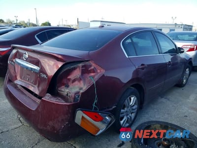 Trzecie zdjęcie samochodu z tyłu: 2010 NISSAN ALTIMA 2.5 VIN:1N4AL2AP0AN495734 - miniatura