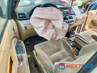 Zdjęcie 8 z 13 samochodu: 2006 HONDA ODYSSEY LX VIN:5FNRL38216B113990 - miniatura