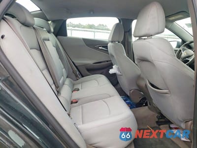Zdjęcie 10 z 12 samochodu: 2017 CHEVROLET MALIBU LS VIN:1G1ZC5ST1HF103433 - miniatura