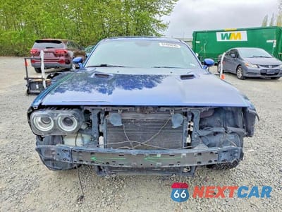 Piąte zdjęcie samochodu w środku: 2015 DODGE CHALLENGER SXT VIN:2C3CDZAG4FH906064 - miniatura