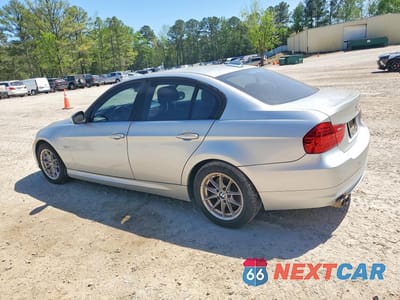 Drugie zdjęcie samochodu z przodu: 2010 BMW 328 I VIN:WBAPH7C5XAE129954 - miniatura