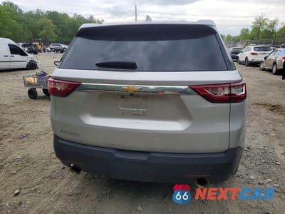 Zdjęcie 6 z 13 samochodu: 2019 CHEVROLET TRAVERSE LS VIN:1GNERFKW0KJ189706 - miniatura