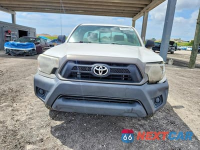 Piąte zdjęcie samochodu w środku: 2012 TOYOTA TACOMA BASE VIN:5TFNX4CN5CX016738 - miniatura