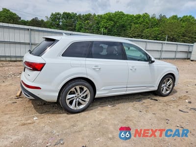 Trzecie zdjęcie samochodu z tyłu: 2020 AUDI Q7 PRESTIGE VIN:WA1VXAF7XLD006407 - miniatura