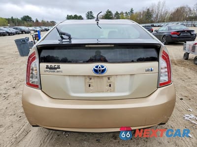 Zdjęcie 6 z 13 samochodu: 2011 TOYOTA PRIUS TWO VIN:JTDKN3DU2B0314941 - miniatura