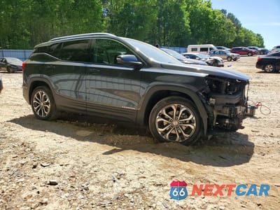 Czwarte zdjęcie samochodu z boku: 2019 GMC TERRAIN SLT VIN:3GKALPEXXKL179507 - miniatura